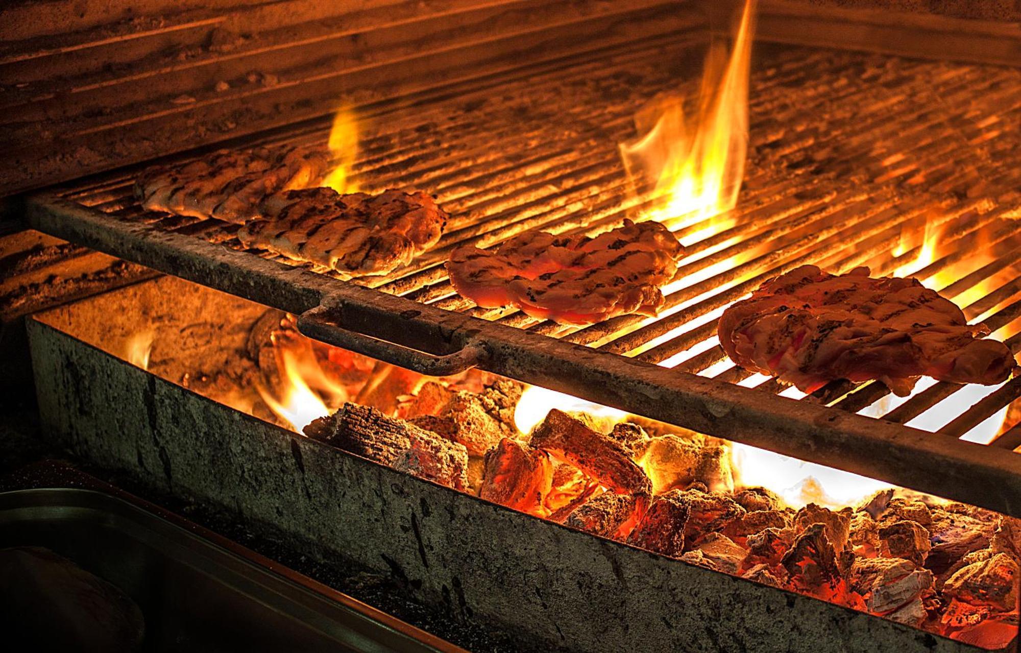 Albenzaire Hotel Asador Fuensanta  Eksteriør billede